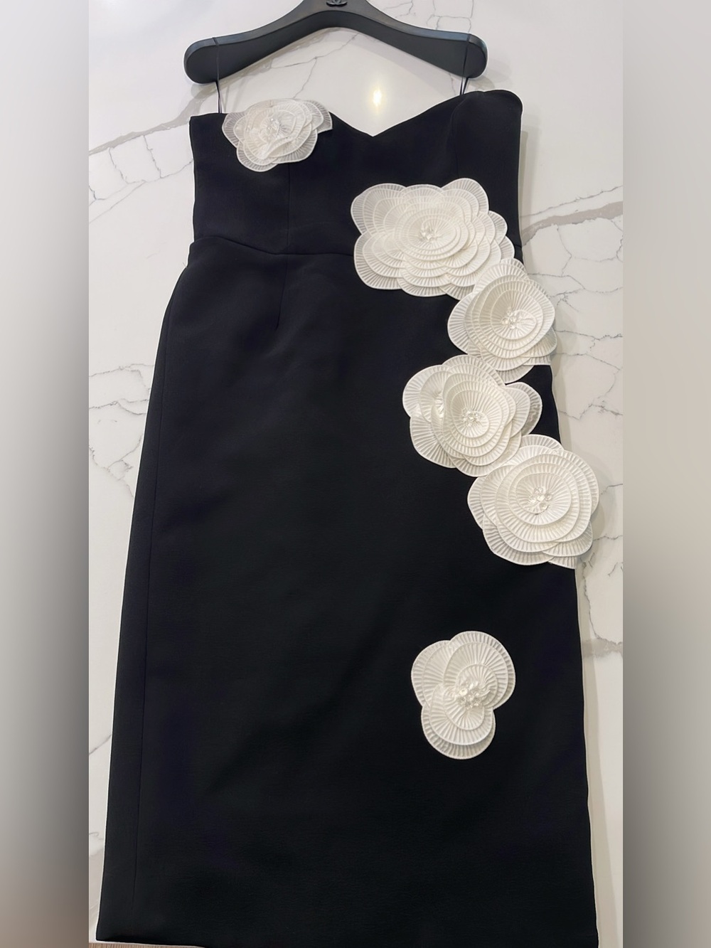 HELSI Kaia Floral Appliqué Strapless Dress In Black Off White Size XL - Picture 7 of 12